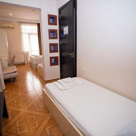 Irise Hotel Batumi Exterior photo