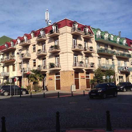 Irise Hotel Batumi Exterior photo