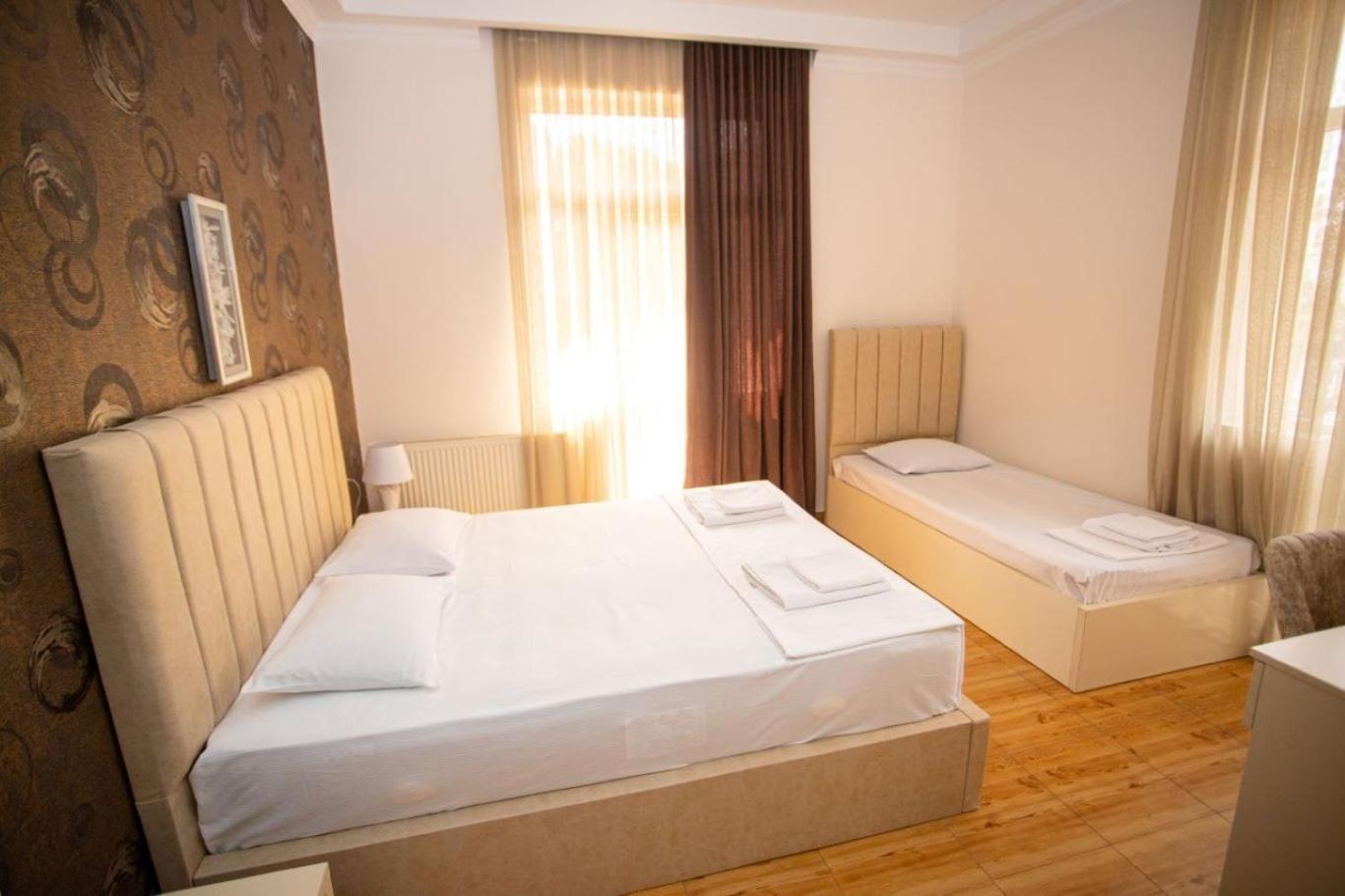 Irise Hotel Batumi Exterior photo