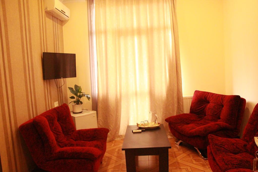 Irise Hotel Batumi Exterior photo