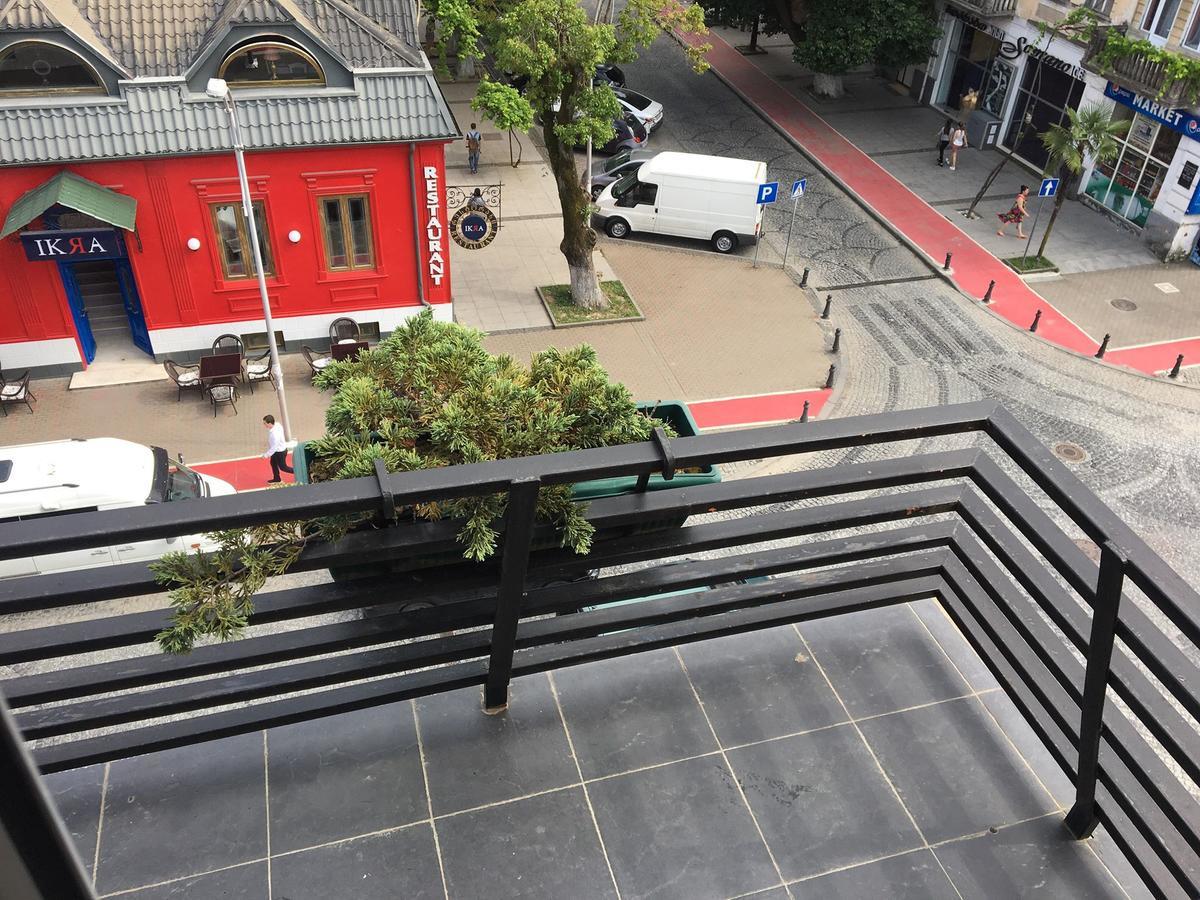 Irise Hotel Batumi Exterior photo